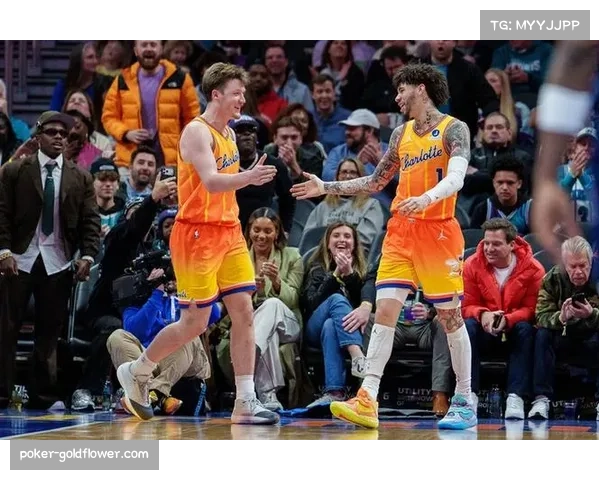 黄蜂成为本赛季唯一攻防效率均位列联盟前五的均衡球队 黄蜂成为本赛季唯一攻防效率均位列联盟前五的均衡球队